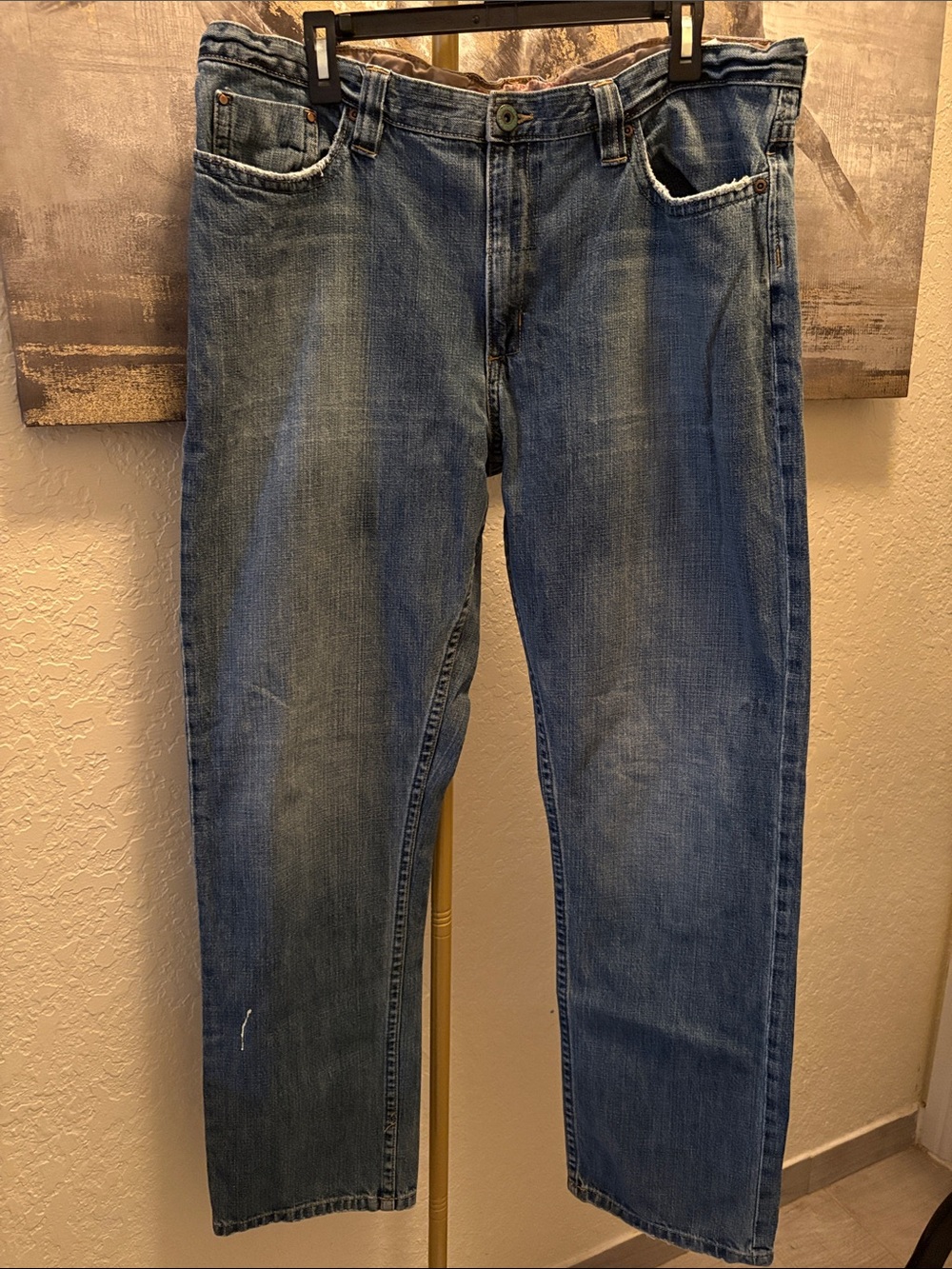 Wrangler Distressed Straight-Leg Blue Denim Jeans